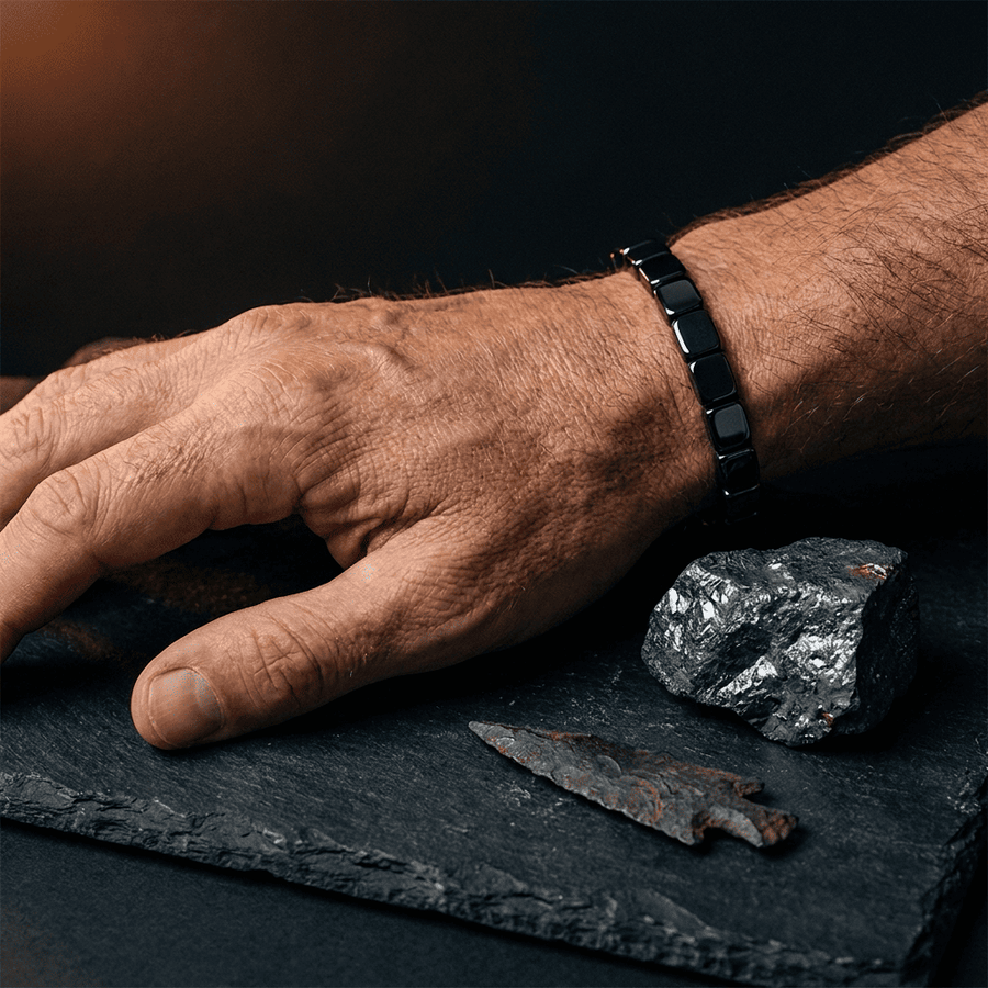 Hematit ni nova iznajdba — [b]tudi Vikingi in Grki so ga nosili[/b]